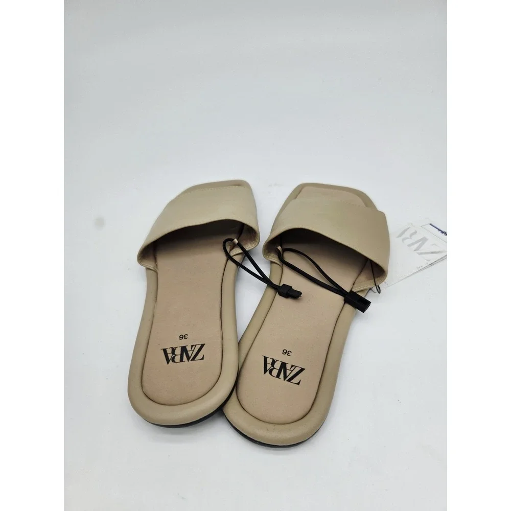 Zara Flat Leather Sandals Slip On Slides Beige Tan Slippers Size 36/ 6 New - Picture 2 of 3